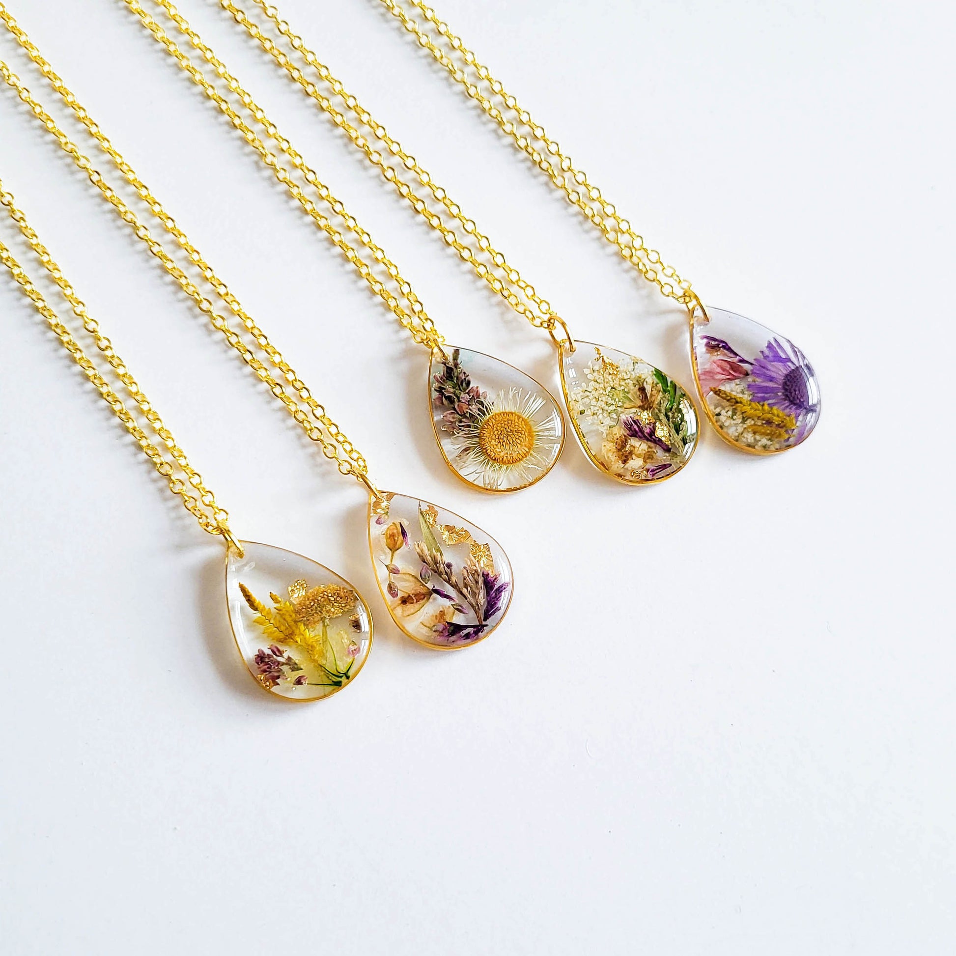 Birth month flower necklace, unique gift for her Birthday, pressed