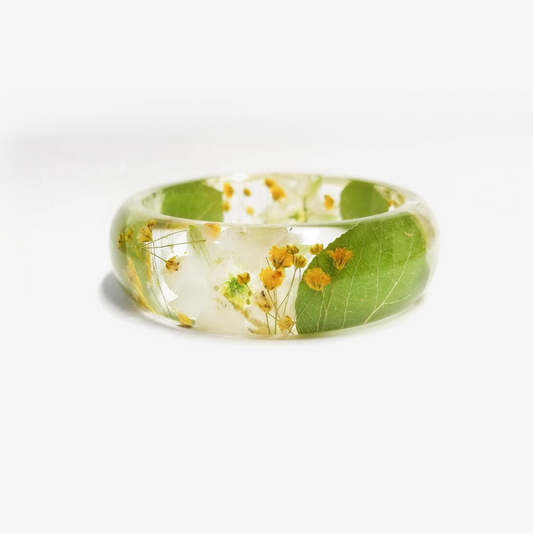 Resin jewelry, resin bracelet, real flower jewelry, pressed flower jewelry, nature inspired jewelry, yellow and green jewelry, mom gifts