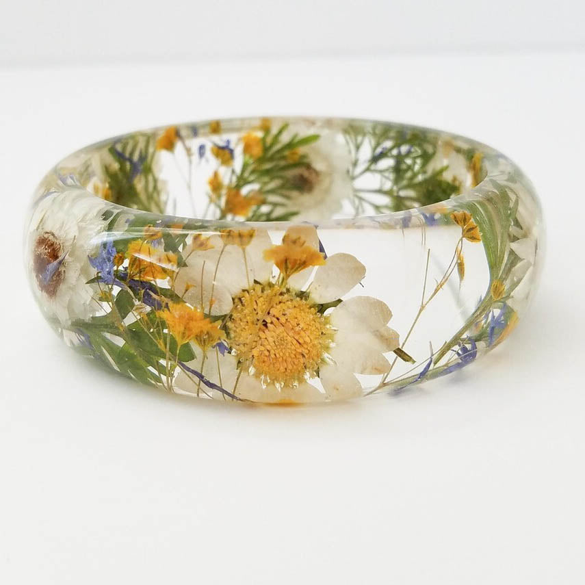 Real flower daisy bracelet, resin bangle, handmade gift for her, pressed flower jewelry, nature gifts, new mom gift, real flower bangle