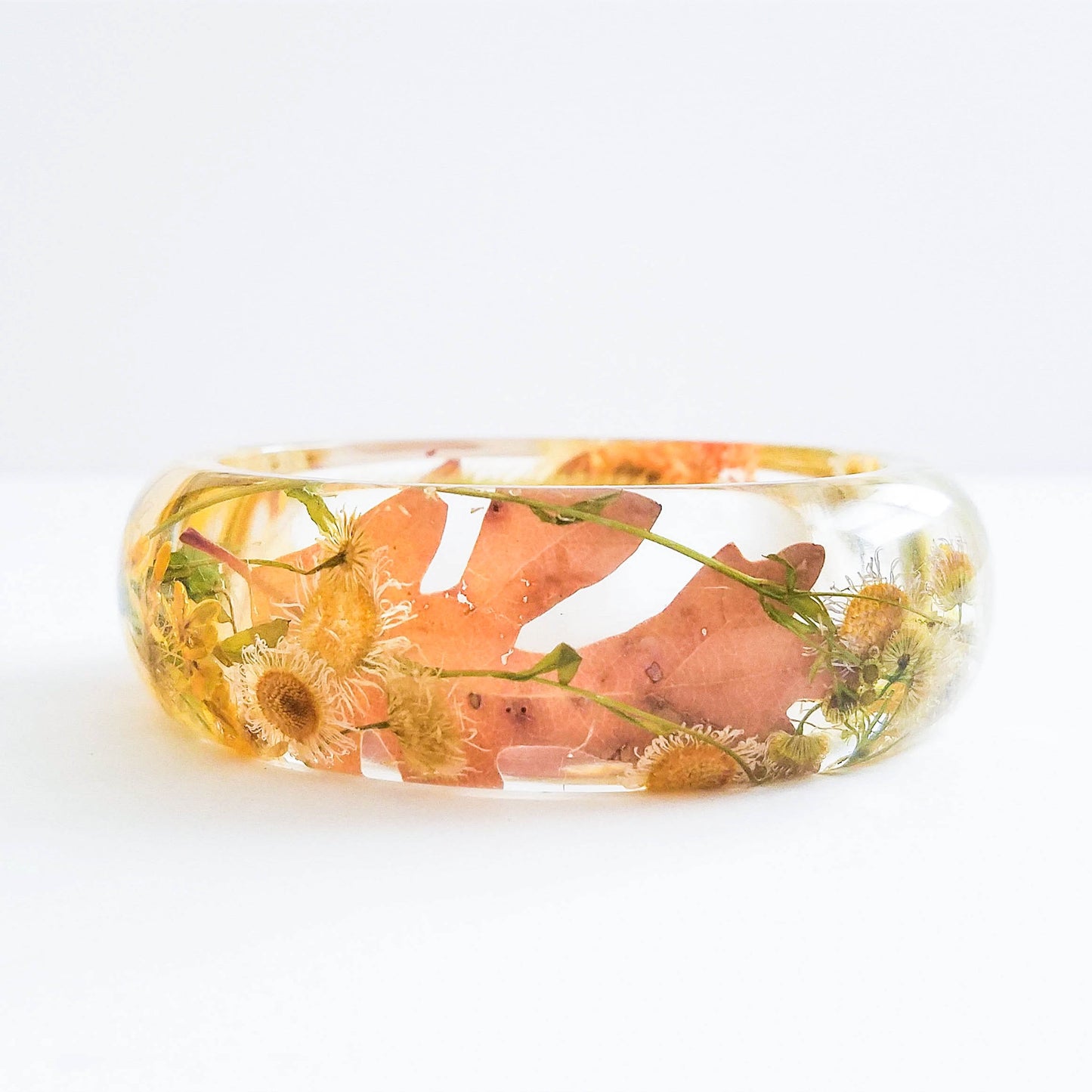 Fall resin bracelet, nature jewelry gift for her, plant jewelry bangle, handmade jewelry real dried flower bracelet