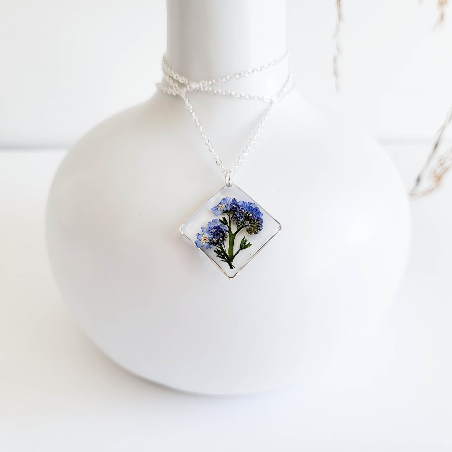 Forget me not resin flower necklace, something blue, botanical necklace, real flower necklace, plant necklace, dried flower jewelry, gift