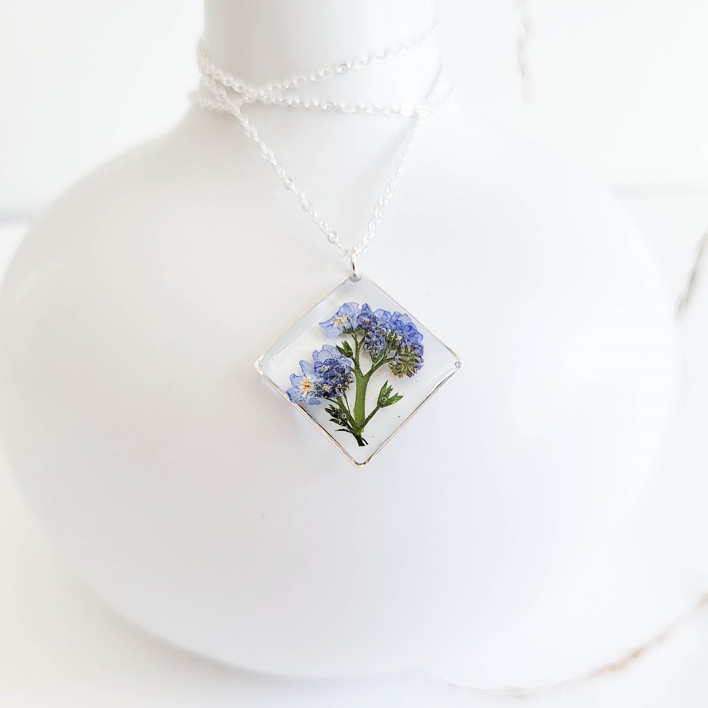 Forget me not resin flower necklace, something blue, botanical necklace, real flower necklace, plant necklace, dried flower jewelry, gift