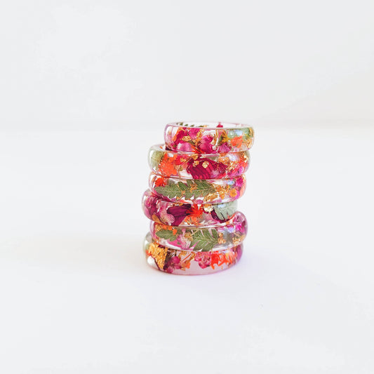 Resin ring, pressed flower ring, handmade gift for her, birthday gift, resin ring band