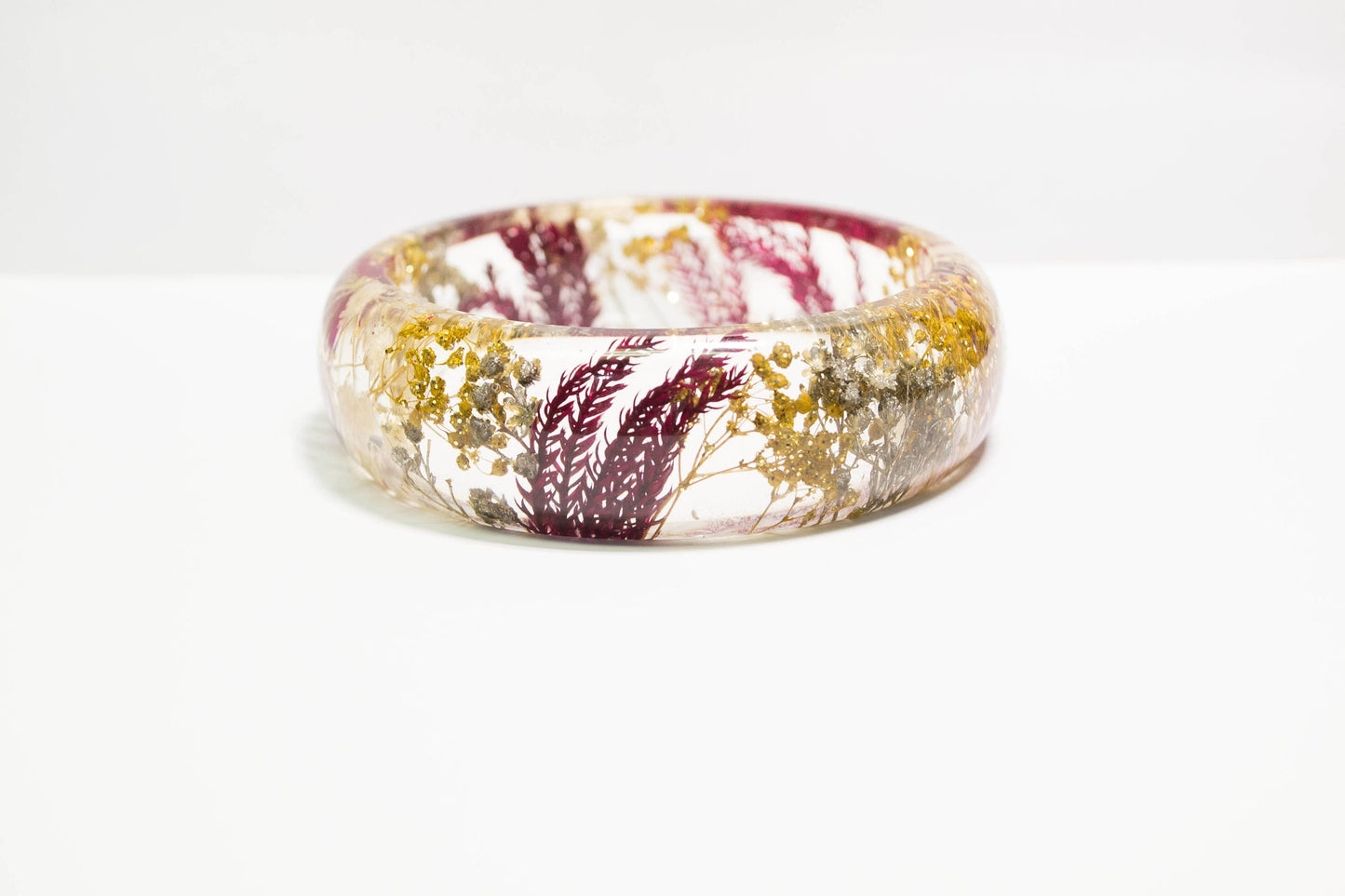 Handmade real flower resin bracelet with red pine ferns, gold and silver baby's breath. Christmas bracelet for women, nature jewelry gifts