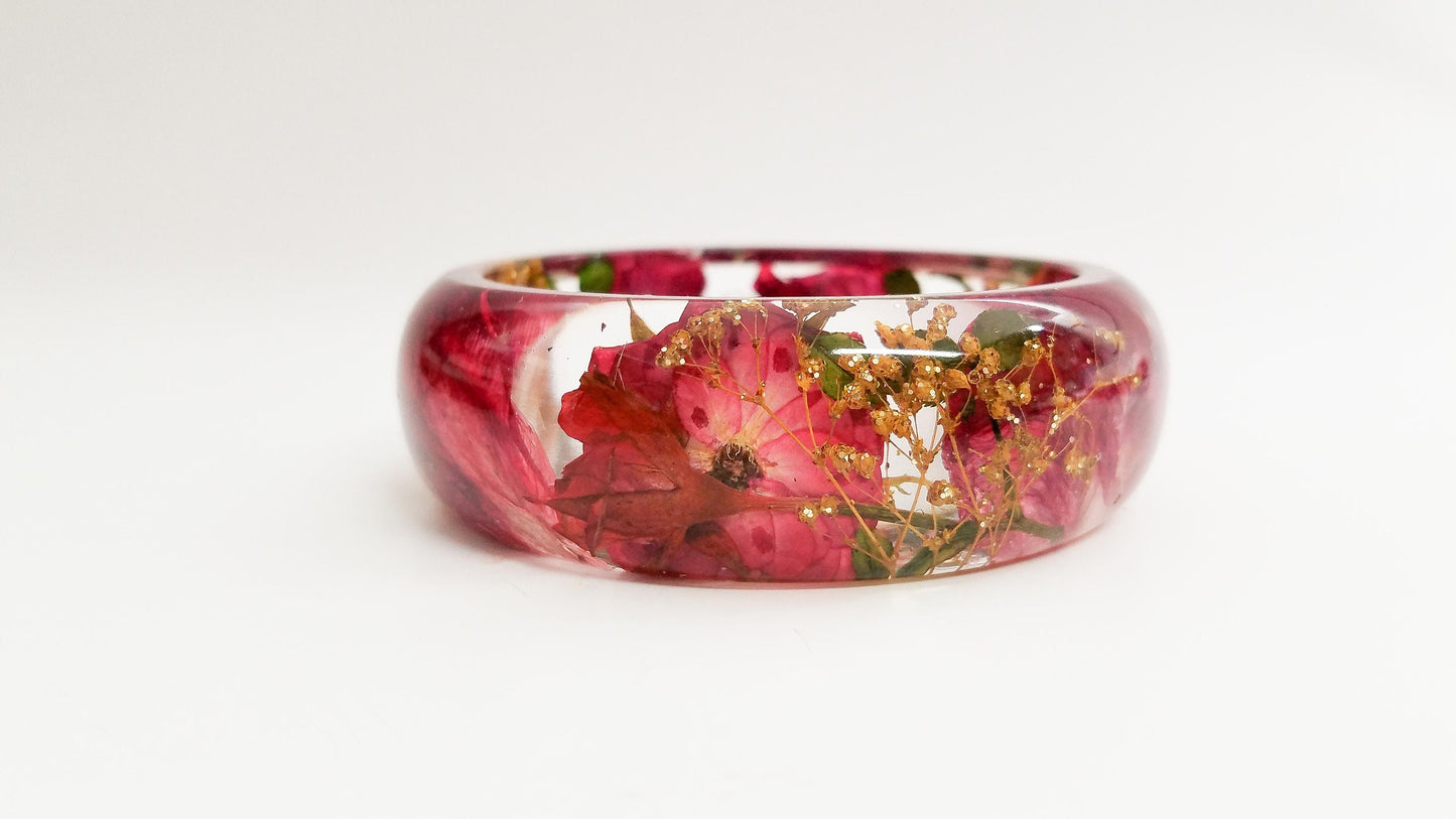 Rose jewelry, real flower bangle, real flower bracelet, resin bracelet, botanical gifts, real flower jewelry, handmade jewelry gifts